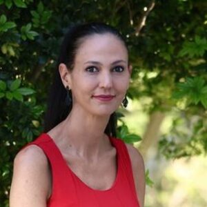 Ms Trix du Toit